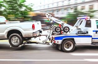 What To Know About Tow Truck Accidents? 3 img 647833aa02b66